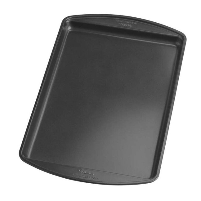 METAL BAKEWARE